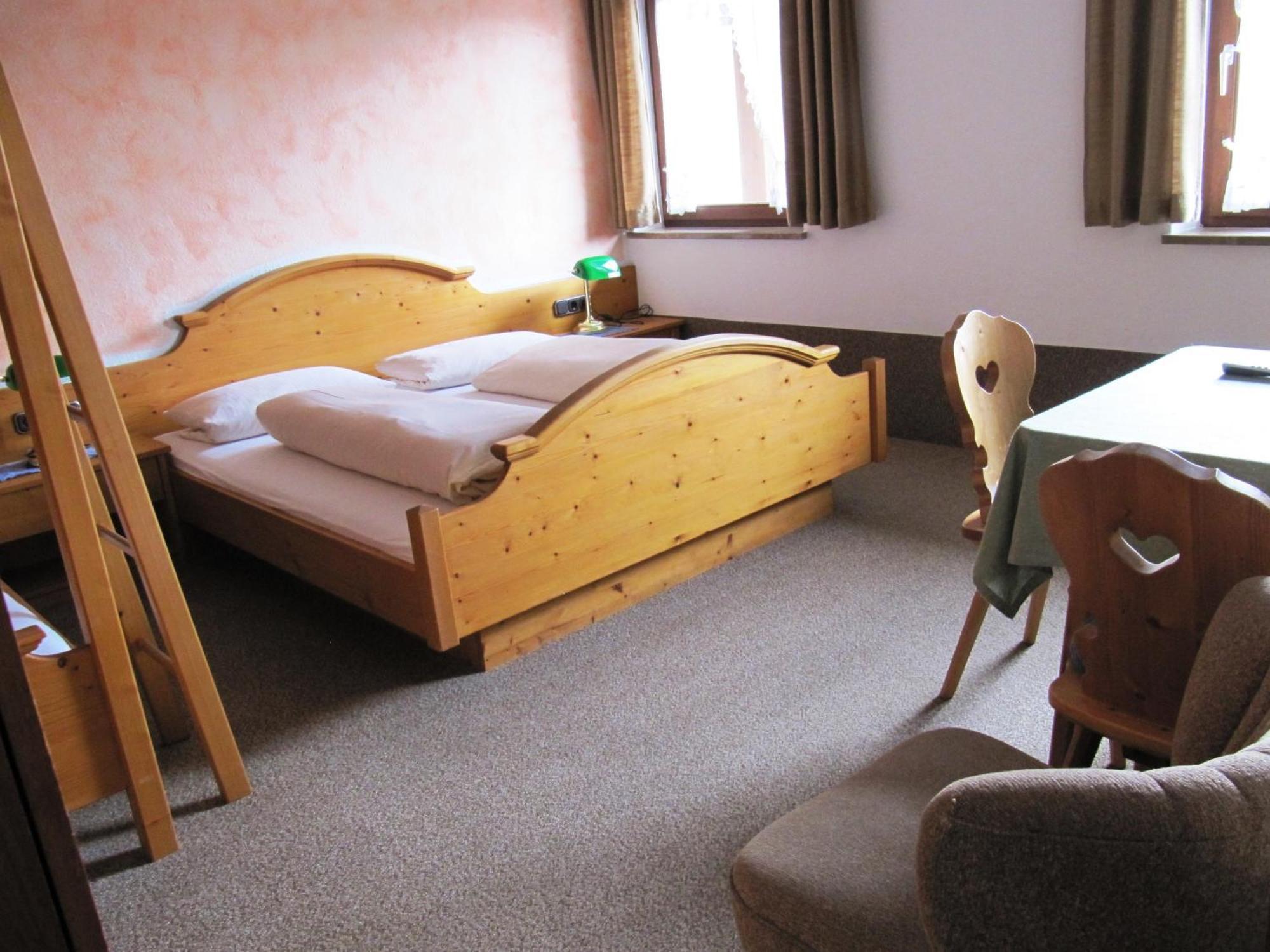 Erlebnislandgasthof Hotel Neiderhell Kleinholzhausen Екстериор снимка