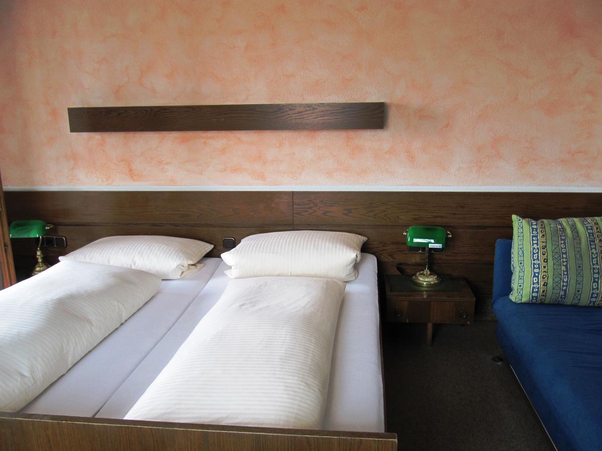 Erlebnislandgasthof Hotel Neiderhell Kleinholzhausen Екстериор снимка