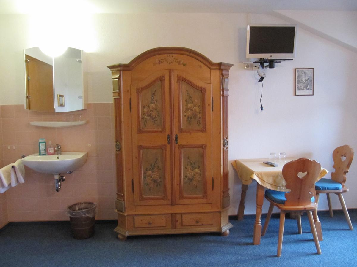 Erlebnislandgasthof Hotel Neiderhell Kleinholzhausen Екстериор снимка